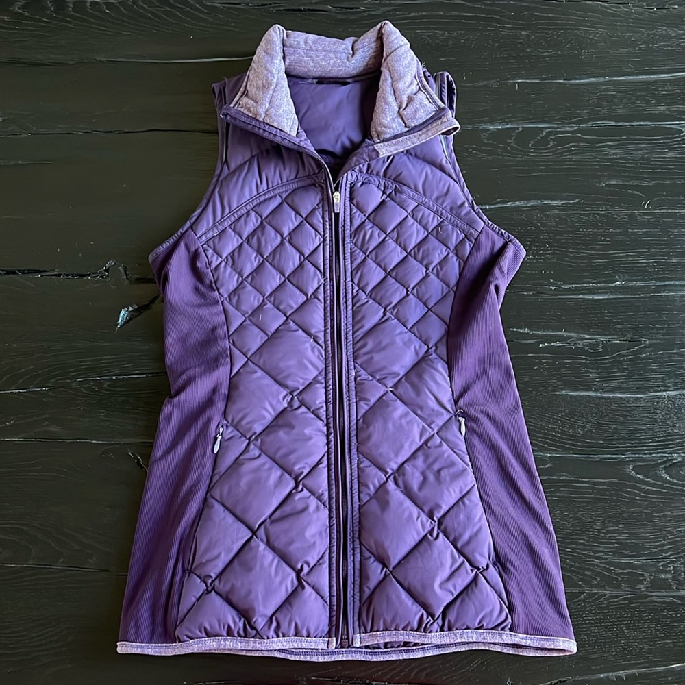 Lululemon goose down purple quilted puffer vest 6